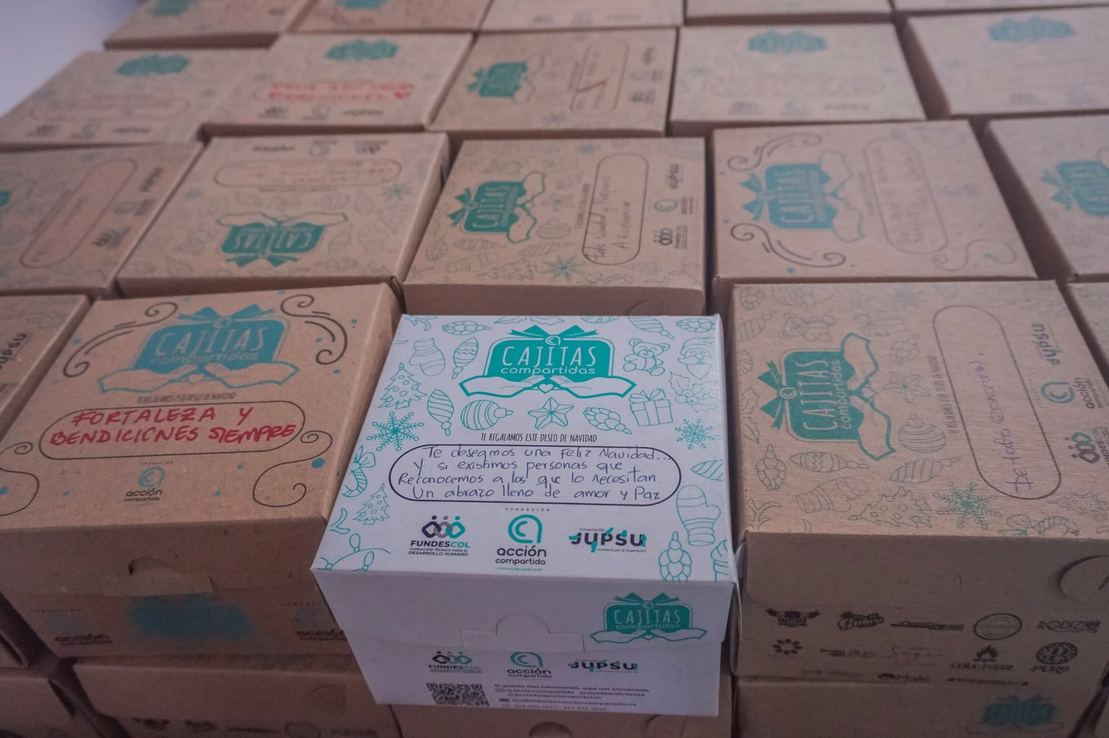 Cajitas compartidas apiladas